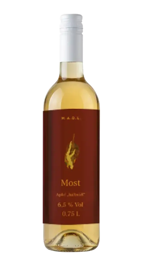 Eine Flasche klassischer MADL Most aus Äpfeln und Birnen, traditionell gepresst im Hausruckviertel.