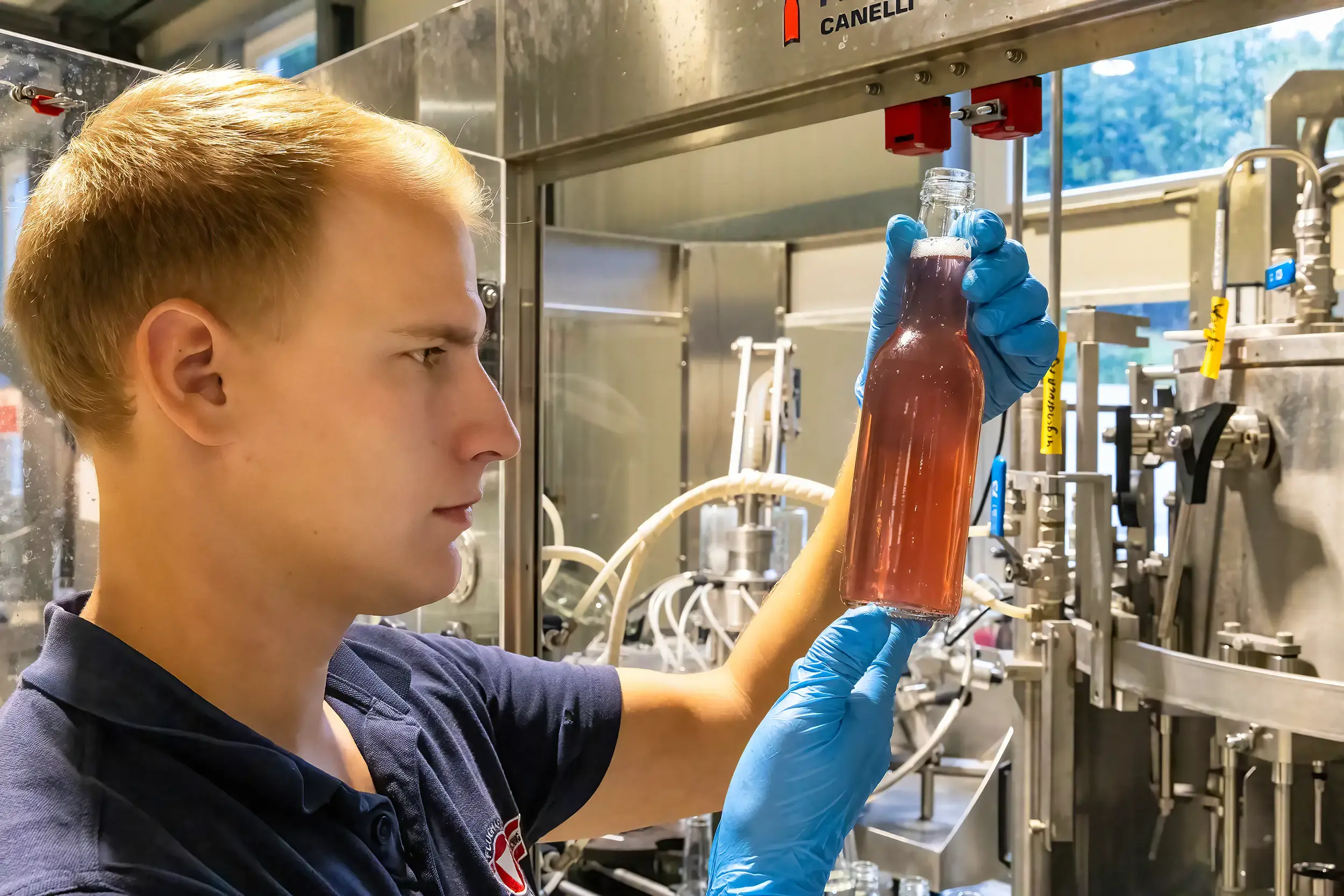 Verantwortung übernehmen: Nachhaltigkeit als Haltung für Mensch und Umwelt. Symbolbild für Nachhaltigkeit und unternehmerische Verantwortung bei bimalo, zum Beispiel durch Regionalität und Ressourcenschonung.